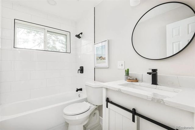 691 S Simms Street, Lakewood, CO 80228
