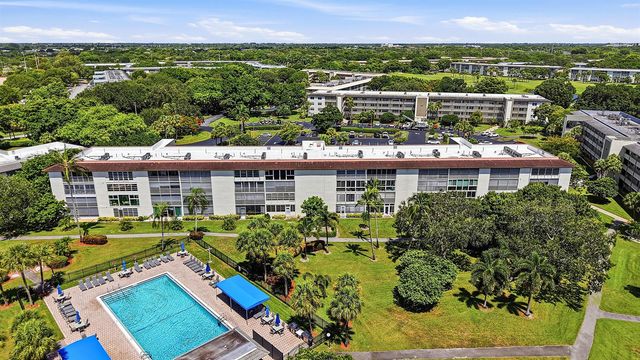 2901 VICTORIA Circle D2, Coconut Creek, FL 33066