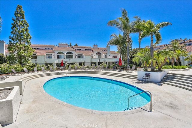 5031 Dorado Drive 107, Huntington Beach, CA 92649