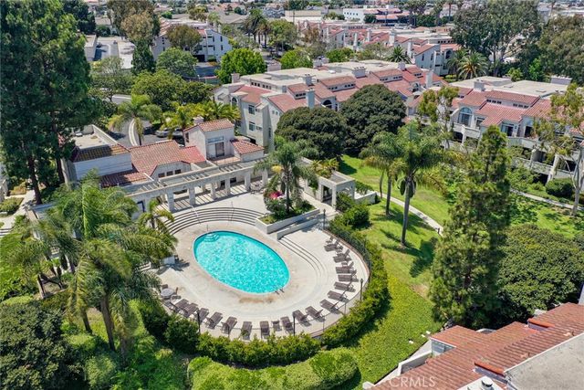 5031 Dorado Drive 107, Huntington Beach, CA 92649