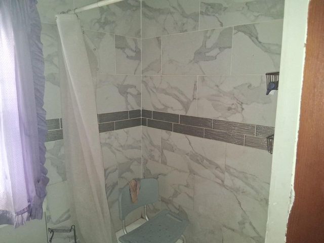 3812 N 27th STREET, Milwaukee, WI 53216