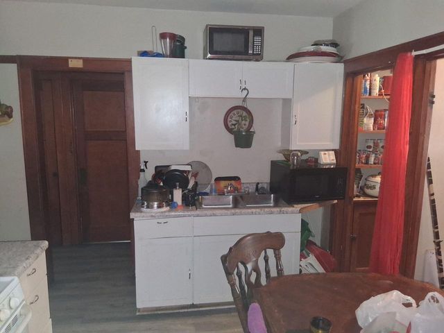 3812 N 27th STREET, Milwaukee, WI 53216