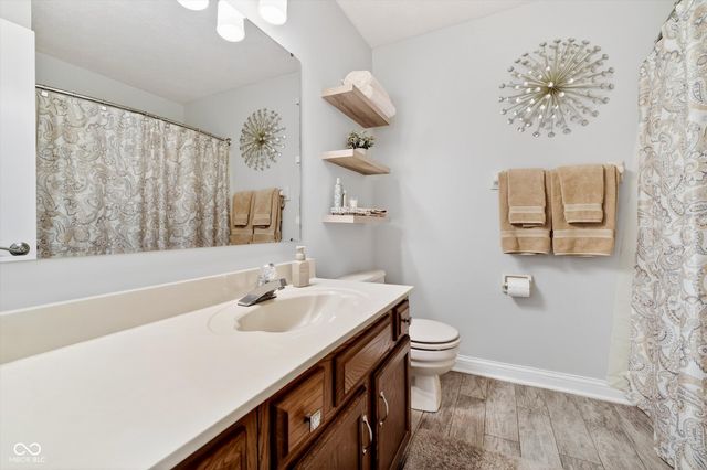 9831 Chestnut Lane, Indianapolis, IN 46239