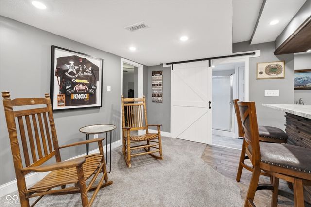 9831 Chestnut Lane, Indianapolis, IN 46239