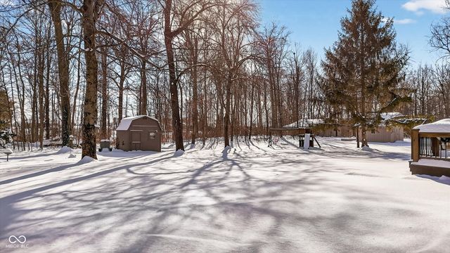 9831 Chestnut Lane, Indianapolis, IN 46239