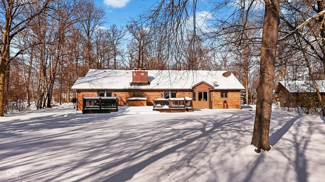 9831 Chestnut Lane, Indianapolis, IN 46239