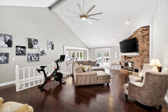 9831 Chestnut Lane, Indianapolis, IN 46239