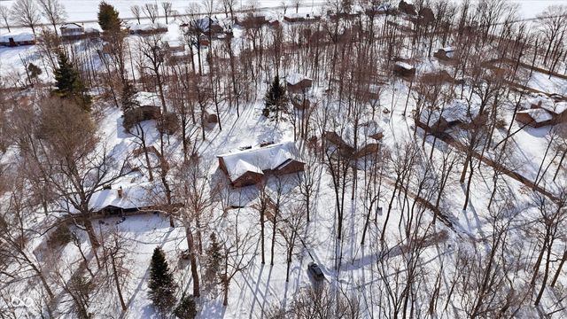 9831 Chestnut Lane, Indianapolis, IN 46239