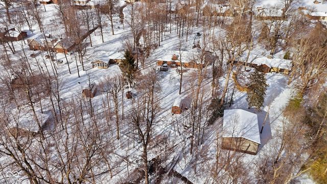 9831 Chestnut Lane, Indianapolis, IN 46239