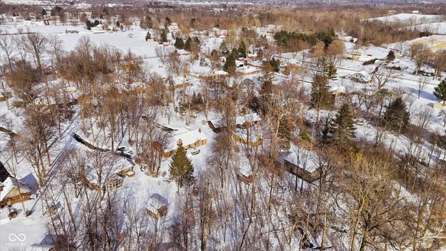 9831 Chestnut Lane, Indianapolis, IN 46239