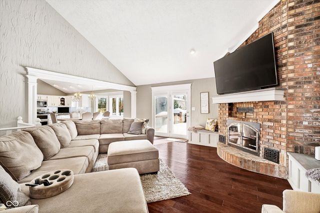 9831 Chestnut Lane, Indianapolis, IN 46239