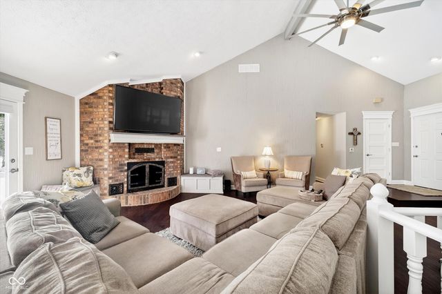 9831 Chestnut Lane, Indianapolis, IN 46239