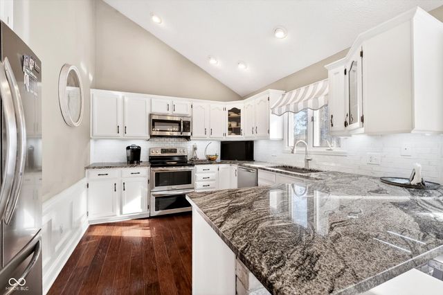 9831 Chestnut Lane, Indianapolis, IN 46239