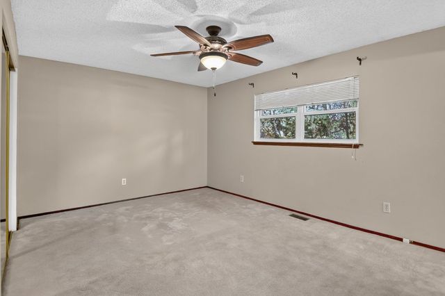 8417 N Colton St, Spokane, WA 99208