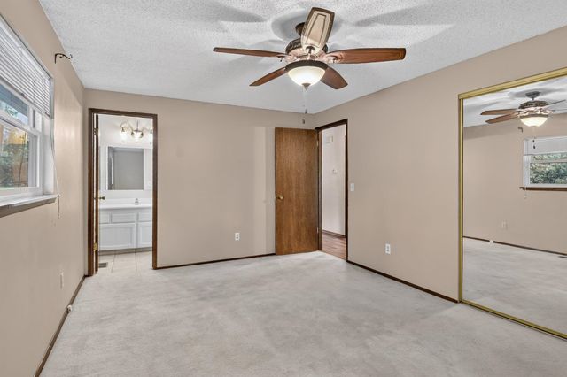 8417 N Colton St, Spokane, WA 99208