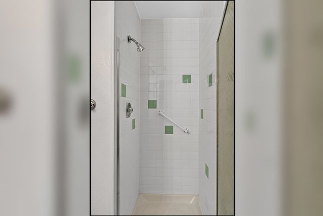 8417 N Colton St, Spokane, WA 99208
