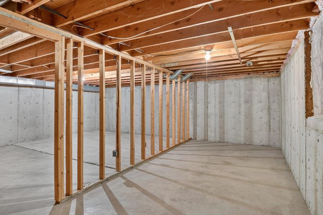 8417 N Colton St, Spokane, WA 99208