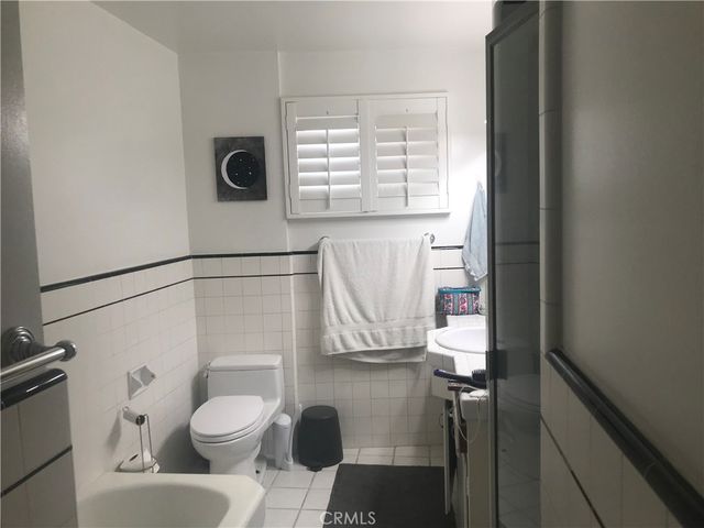 111 19th Street, Newport Beach, CA 92663