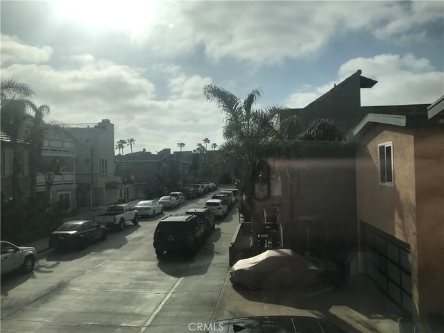 111 19th Street, Newport Beach, CA 92663