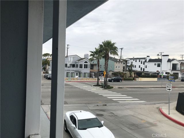 111 19th Street, Newport Beach, CA 92663