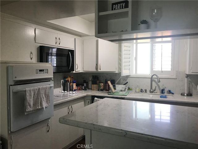 111 19th Street, Newport Beach, CA 92663