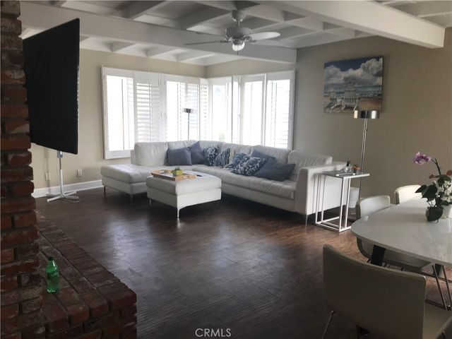 111 19th Street, Newport Beach, CA 92663