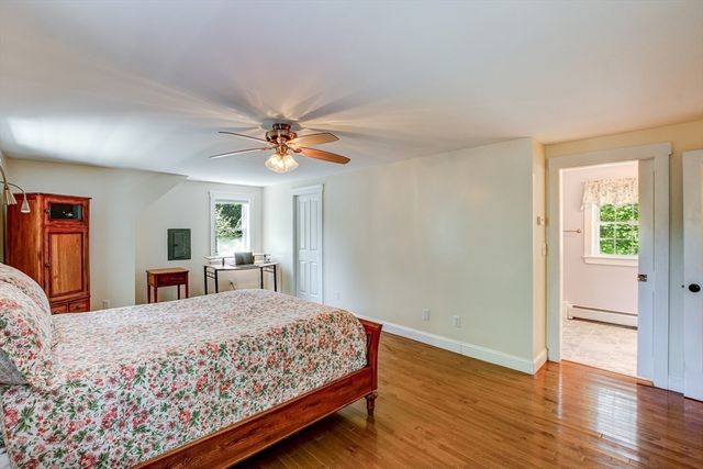 110 West Shore Drive, Ashburnham, MA 01430