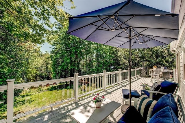 110 West Shore Drive, Ashburnham, MA 01430