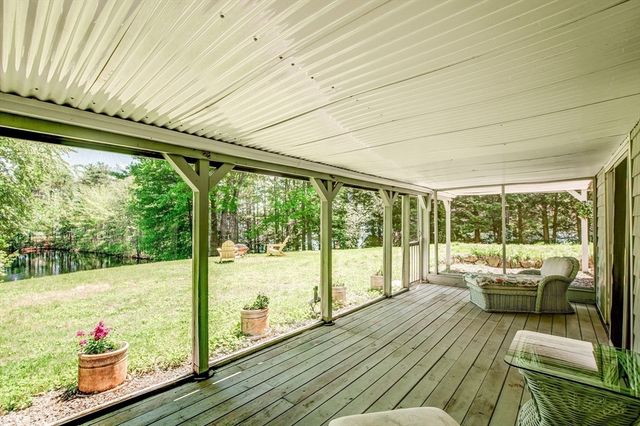 110 West Shore Drive, Ashburnham, MA 01430