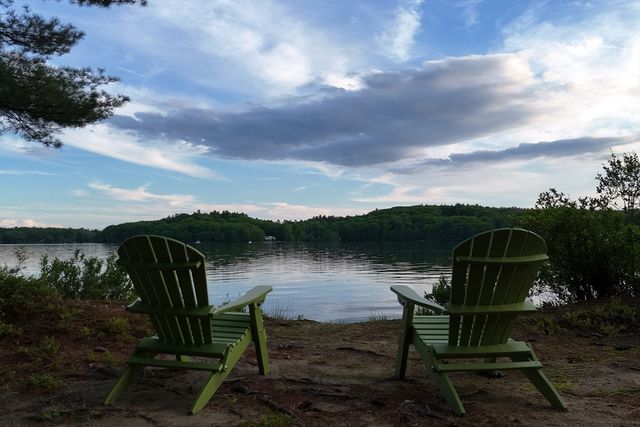 110 West Shore Drive, Ashburnham, MA 01430