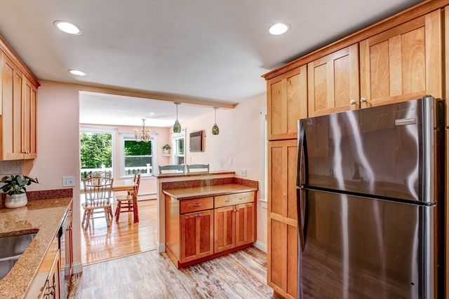 110 West Shore Drive, Ashburnham, MA 01430