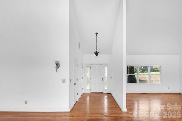46356 Chase Point Drive, Norwood, NC 28128