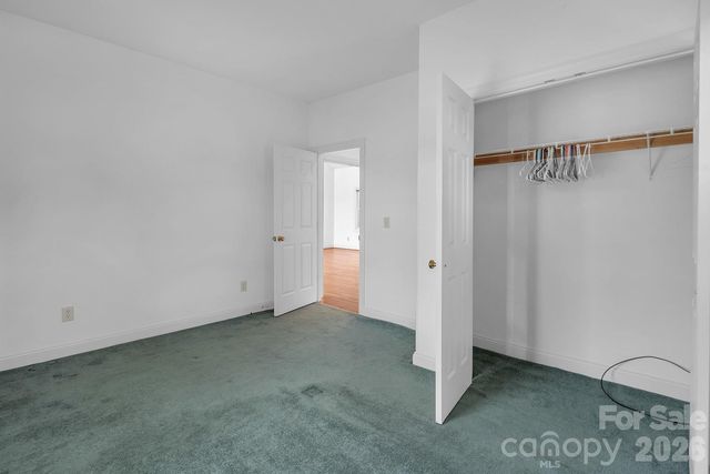 46356 Chase Point Drive, Norwood, NC 28128