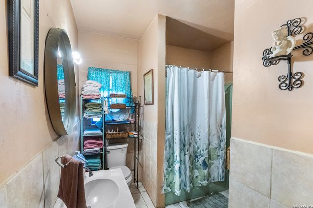 612 Stonewall St, San Antonio, TX 78214