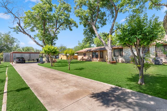 612 Stonewall St, San Antonio, TX 78214