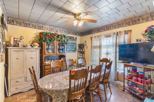 612 Stonewall St, San Antonio, TX 78214