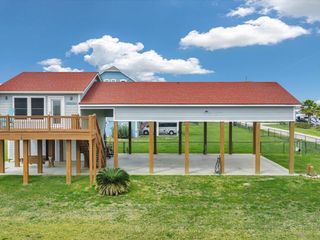 979 Sea Spray Drive, Crystal Beach, TX 77650