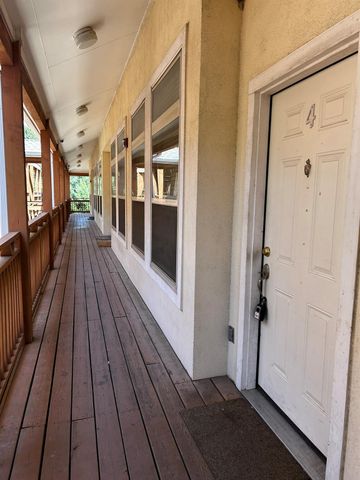 305 E 31 ST 4, Austin, TX 78705