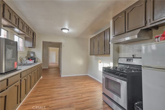 850 W 132nd, Compton, CA 90222