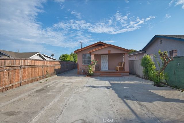 850 W 132nd, Compton, CA 90222