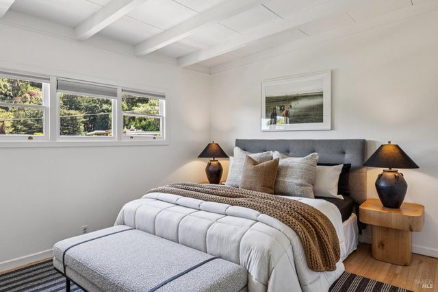 485 Montecito Ave, Corte Madera, CA 94925