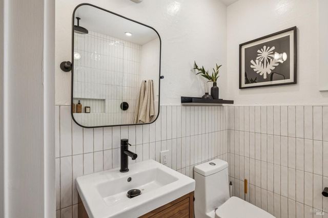 485 Montecito Ave, Corte Madera, CA 94925