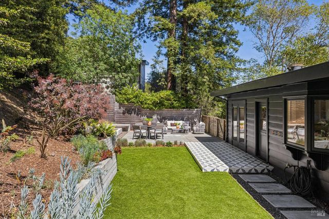 485 Montecito Ave, Corte Madera, CA 94925