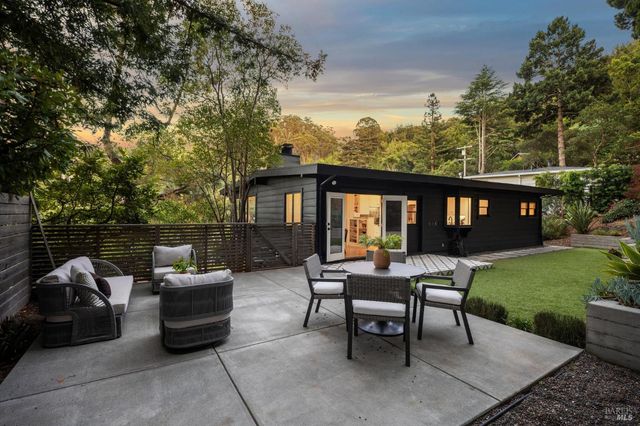 485 Montecito Ave, Corte Madera, CA 94925