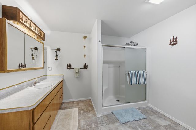 1406 Circle Bar Drive, La Pine, OR 97739
