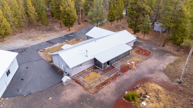 1406 Circle Bar Drive, La Pine, OR 97739