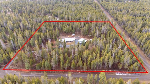 1406 Circle Bar Drive, La Pine, OR 97739