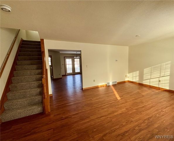 1696 Orchard Park Road 1, West Seneca, NY 14224