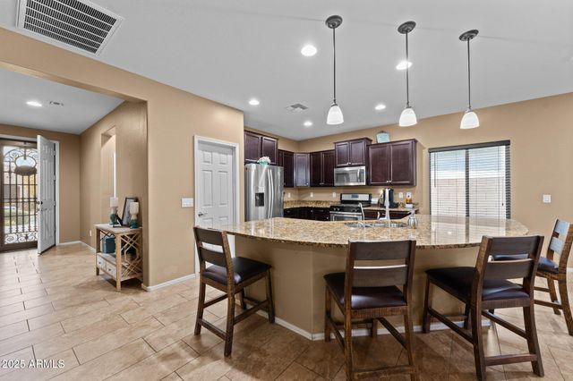 26011 W WAHALLA Lane, Buckeye, AZ 85396