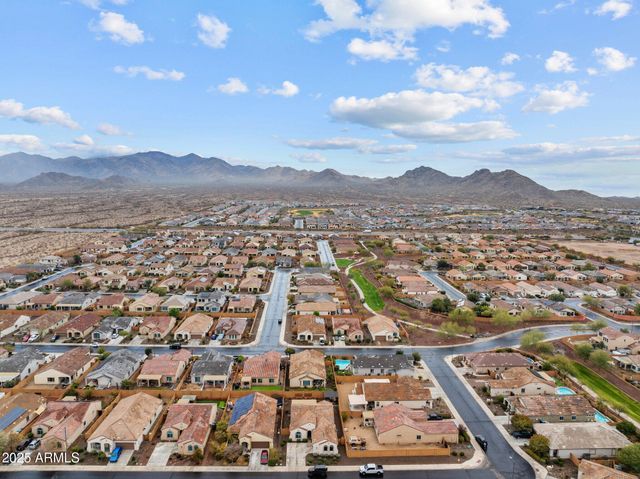 26011 W WAHALLA Lane, Buckeye, AZ 85396